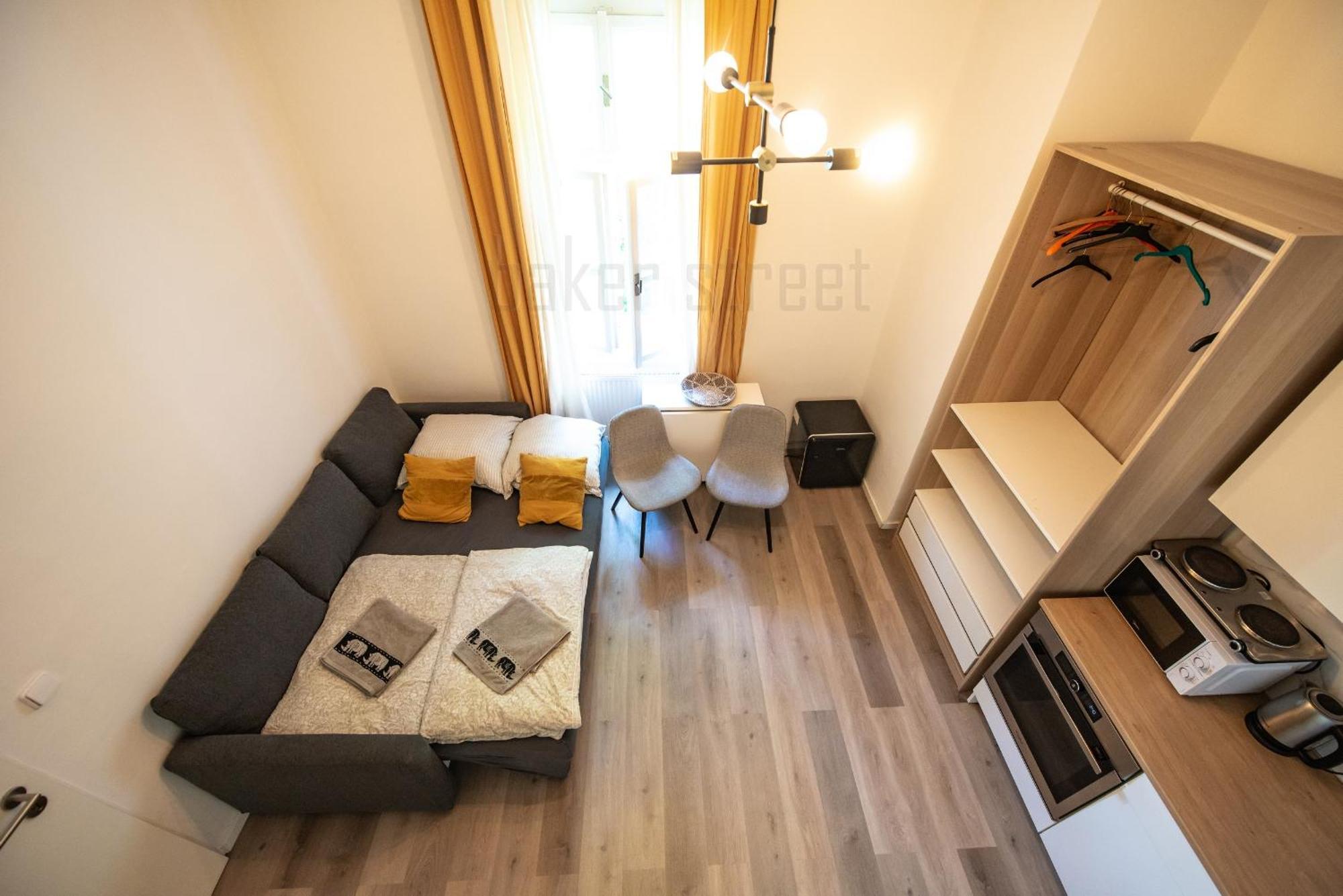 Storey Apartment Close To Metro Palmovka Praga Exterior foto